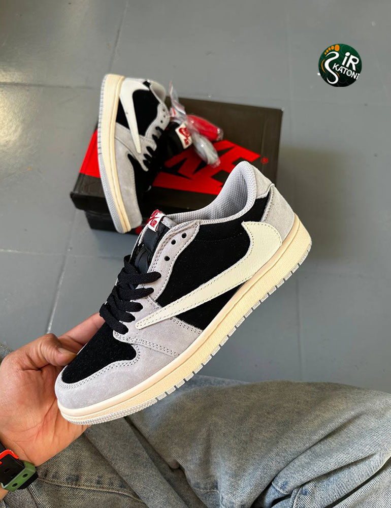 Travis Scott x Fragment x Jordan 1